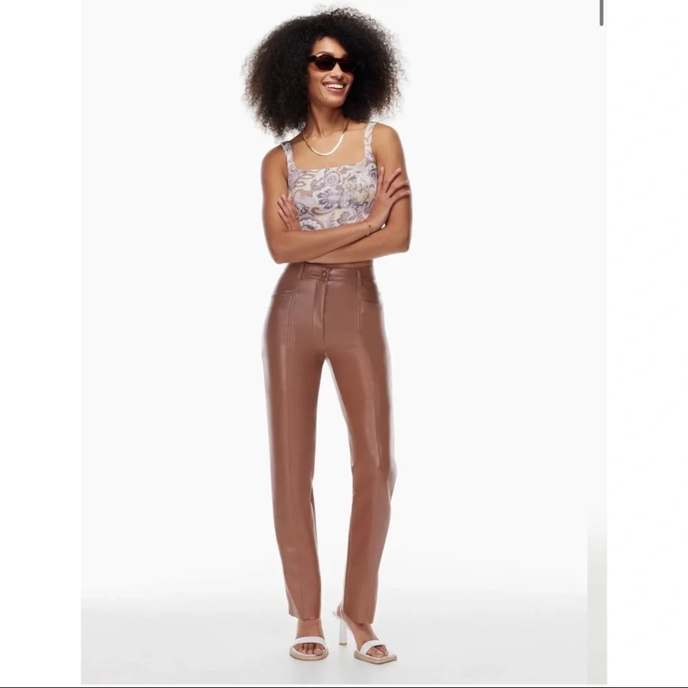 NWT Aritzia Wilfred Rebel Pant, short length, sz 6